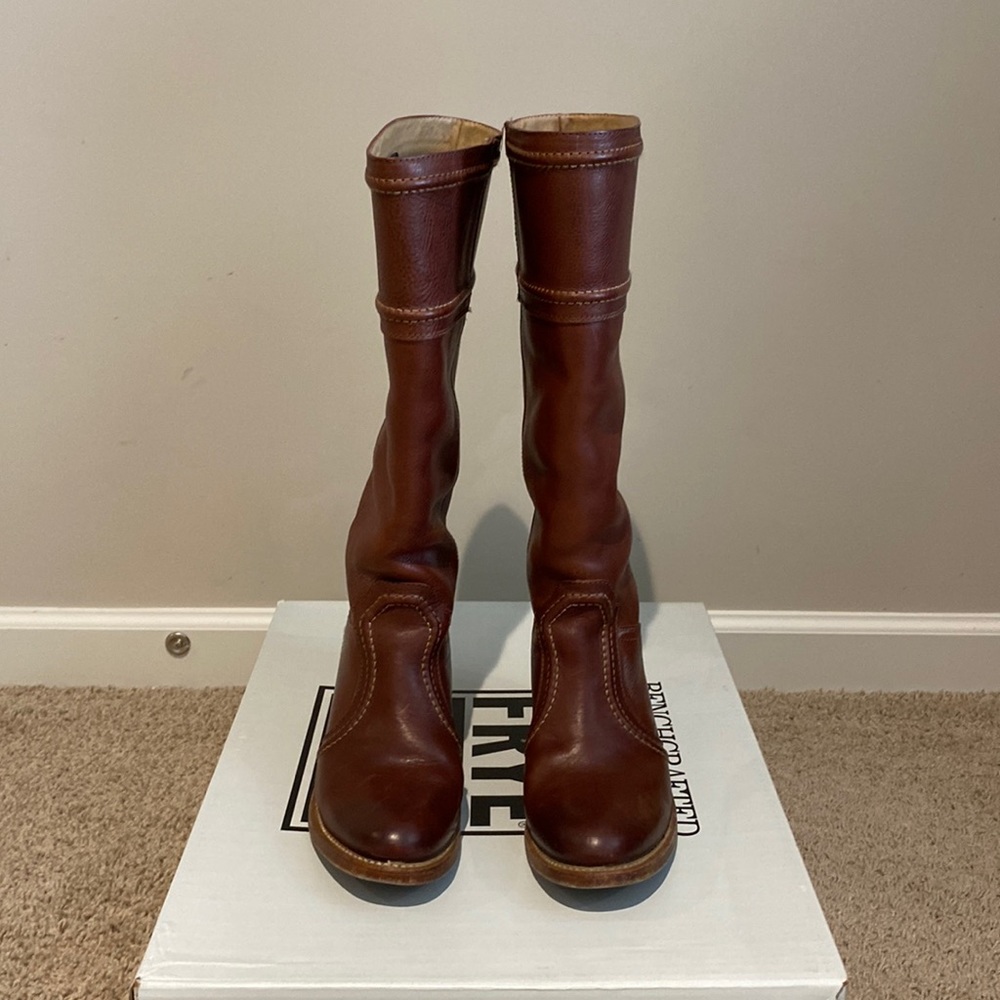 Womens Frye Jane 14 stitch boots